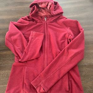 Lululemon size 8 zip up
